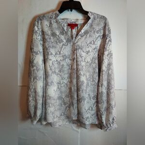 Jennifer Lopez long sleeve XXL Womens Blouse